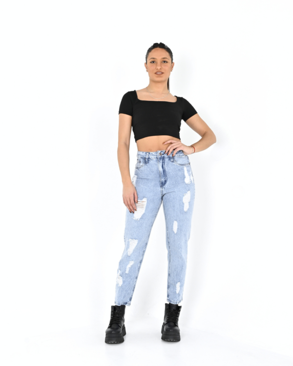 560 - Jeans Mom Tiro Alto